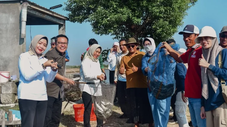 Arif Fathoni Apresiasi Perbaikan Akses Petambak Medokan Ayu