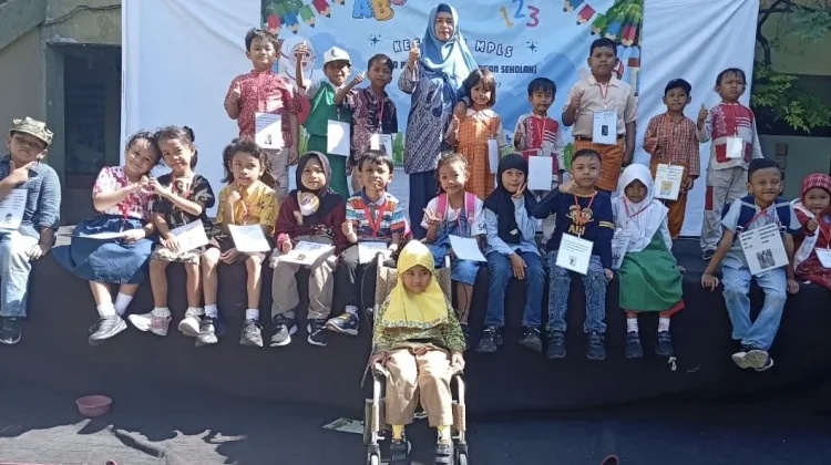 SDN Perak Barat Surabaya Pastikan Siswa Inklusi Mendapatkan Hak yang Sama