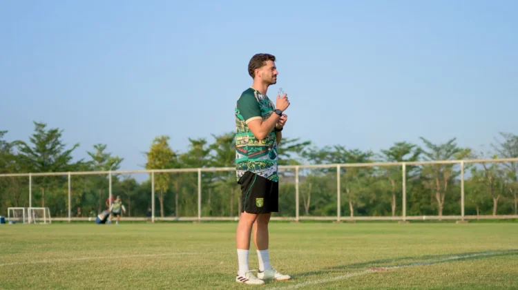 Diogo Carvalho Puas, Fisik Pemain Persebaya Terus Meningkat