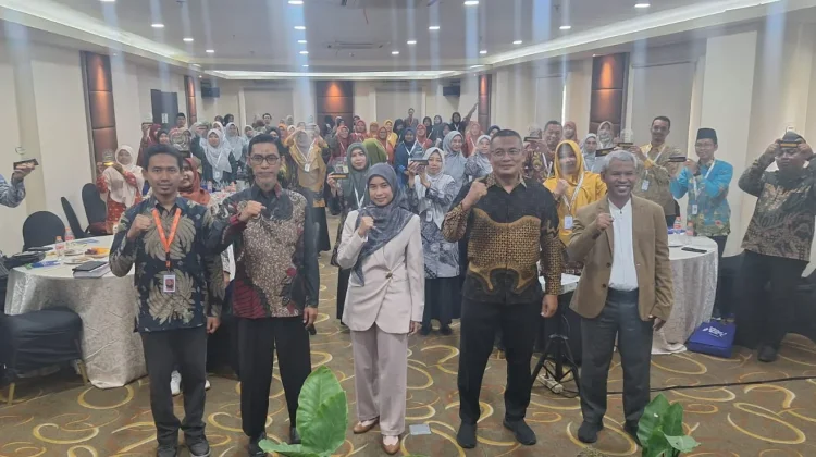 Guru Gemilang YDSF Cetak Guru Adaptif Hadapi Tantangan Pendidikan Masa Depan