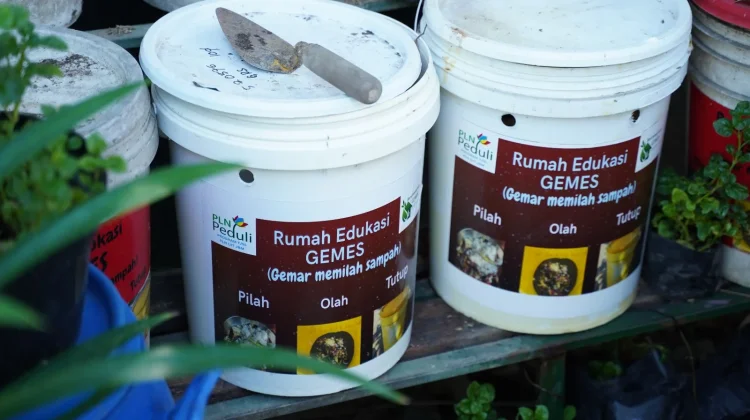 PLN Dorong Bank Sampah Gresik Jadi Pusat Ekonomi Sirkular