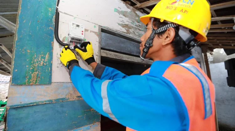 PLN UID Jatim Ajak Masyarakat Manfaatkan Promo Tambah Daya Diskon 50 Persen