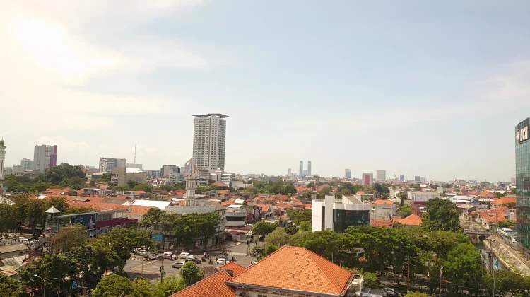 Kemarau 2026 Diprediksi Lebih Panjang, Ini Tips Menghadapi Cuaca Panas
