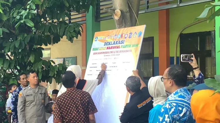 SDN Sawunggaling 1 Surabaya Gelar Deklarasi Hari Anak Nasional 2026