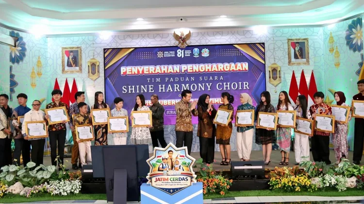 Sebanyak18 Murid Jatim Berprestasi pada Kompetisi Paduan Suara Internasional