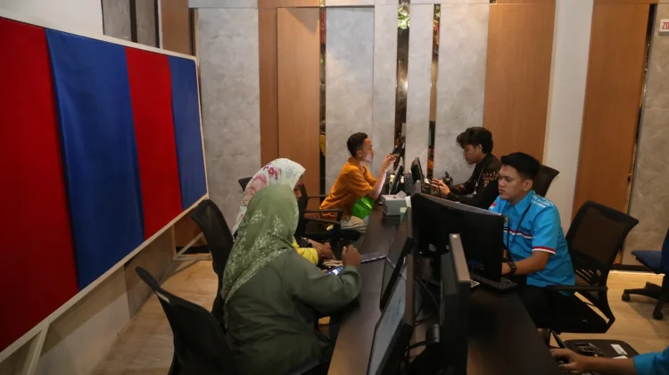 Pemkot Surabaya Ajak Warga Perbarui Data Kependudukan