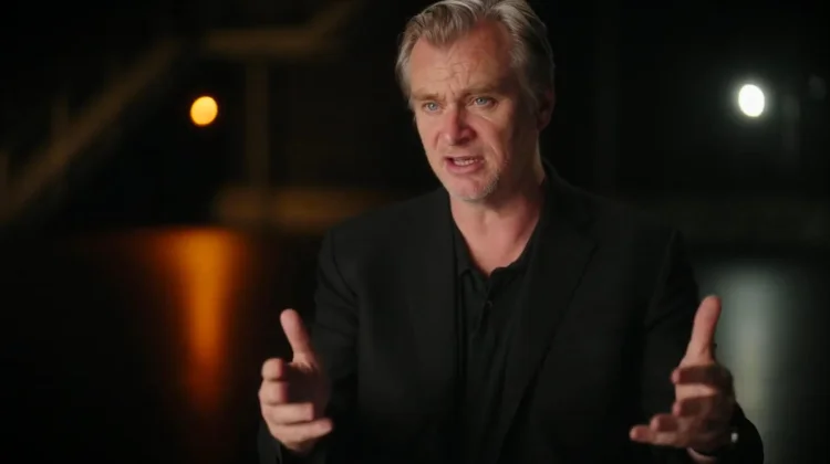 Menjelajah Karya Film Christopher Nolan, dari Misteri Waktu hingga Perang Nuklir