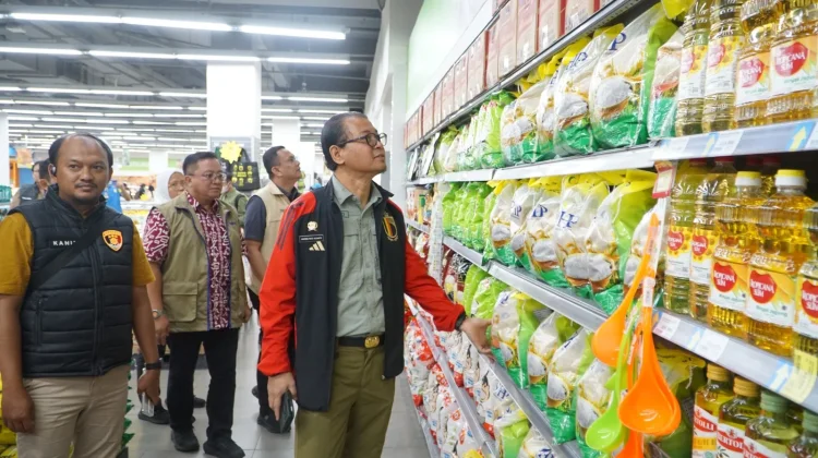 Bulog Jatim Tuntaskan Penyaluran 99.004 Ton Beras SPHP