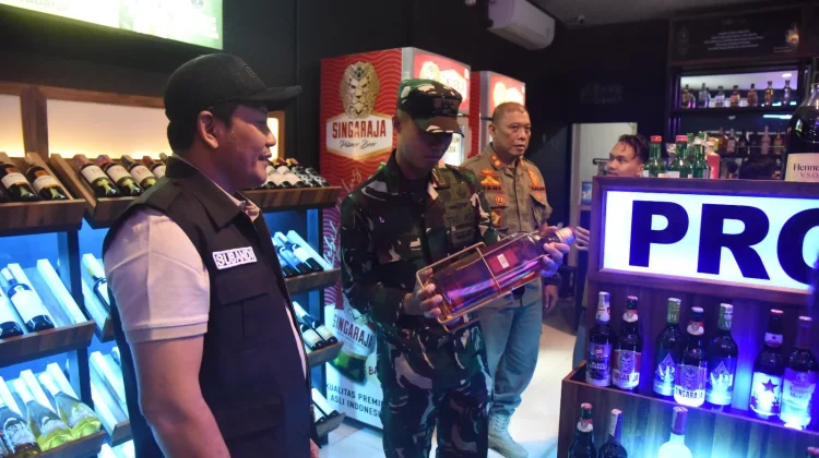 Langgar Izin Distribusi, Bupati Sidoarjo Tutup Tiga Toko Miras
