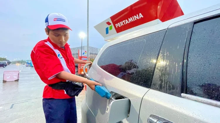 Pertamax Series Turun Harga Mulai 1 Agustus, Pertamina Pastikan Pasokan BBM Aman