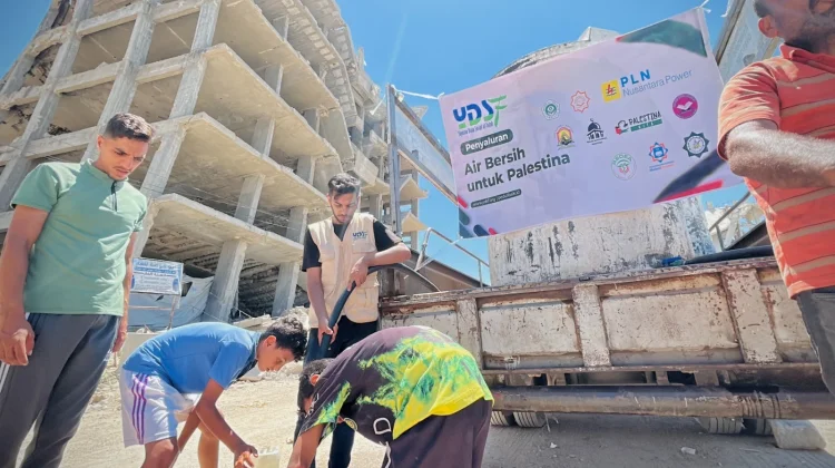 YDSF Salurkan Bantuan Air Bersih untuk Warga Gaza yang Terdampak Krisis