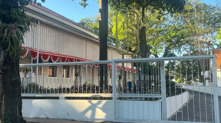 Menelusuri Jejak Literasi Bangsa di Museum Pendidikan Surabaya