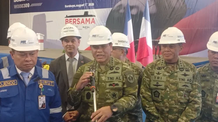 KASAL: First Steel Cutting Tandai Kemajuan Pembangunan Kapal Selam Scorpene