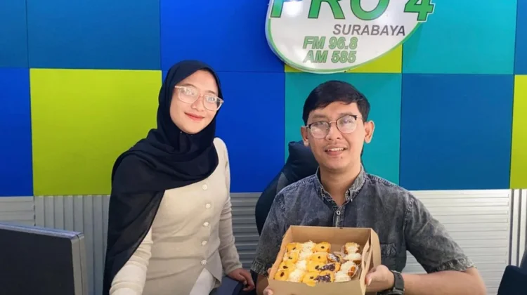 Berawal dari Ratusan Penolakan Kerja, Kini Sukses Kembangkan Usaha "Kue Lumpur Imut"