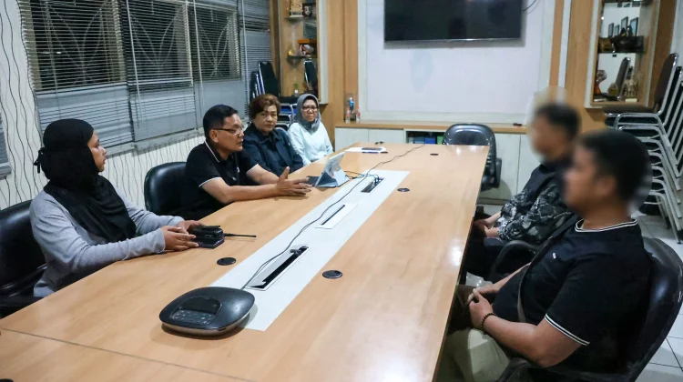 Aduan Lapor Cak Eri Ungkap Penipuan Loker, Dua Oknum Dipecat