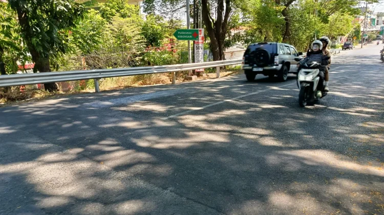 Sambungan Jembatan Pagesangan-Gayungsari Kini Diperbaiki