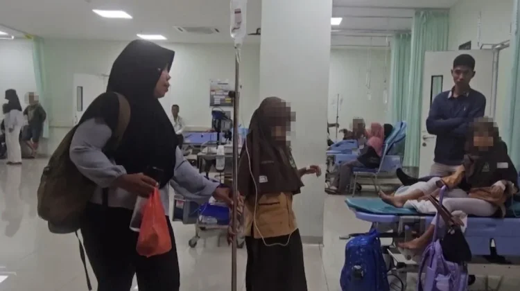 Sejumlah Siswa SD di Sidoarjo Dirawat, Diduga Keracunan Jajan Sekolah