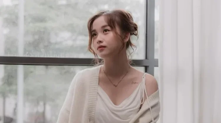J.hana Tuangkan Kisah Cinta Bertepuk Sebelah Tangan lewat Single "Fatamorgana"