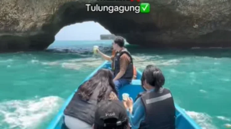 Pantai Sine Tulungagung, Pesona Pantai Selatan dengan Nuansa Alam dan Budaya Lokal