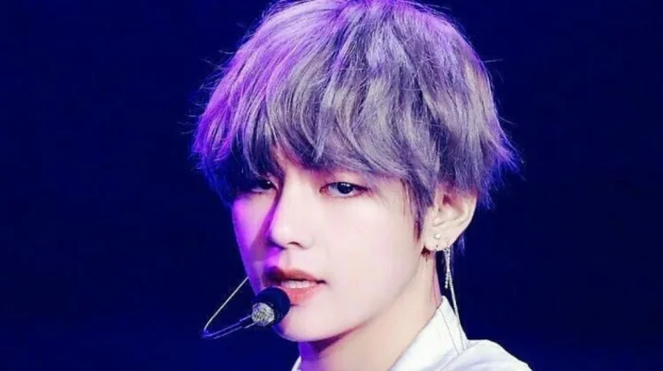 V BTS Curhat Masalah Gangguan Pendengaran yang Dialaminya