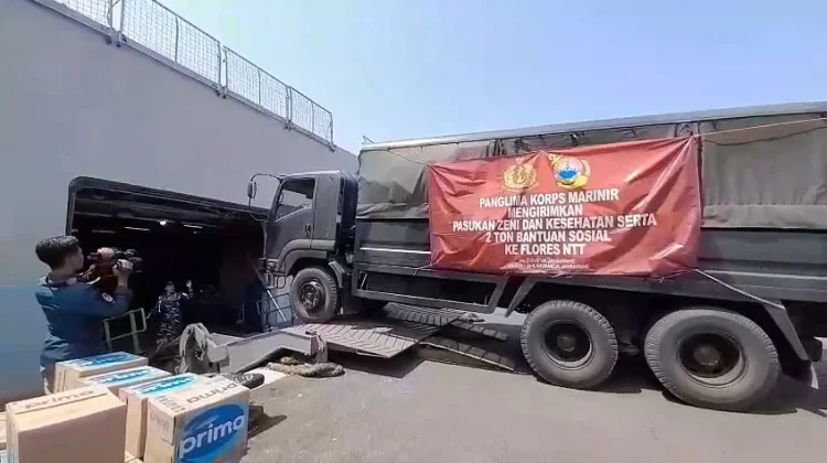 Koarmada II Kerahkan 3 Kapal Perang Bantu Penanganan Bencana di NTT
