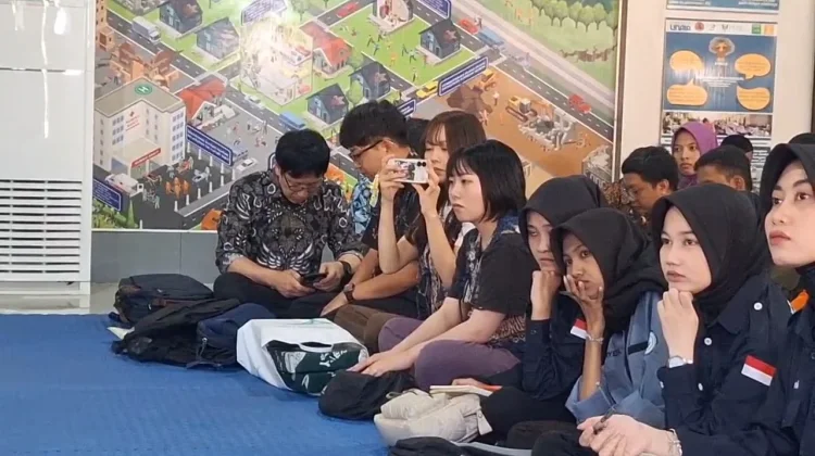 BPBD Jatim Periksa Kesehatan 100 Relawan Bencana