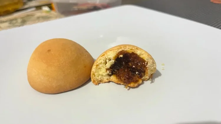 Mengenal Kue Gembung Durian Khas Luwu Utara