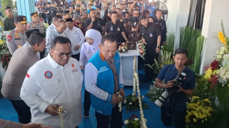 Resmikan Gedung KSPSI Jatim, Kapolri Harap Sejahterakan Buruh