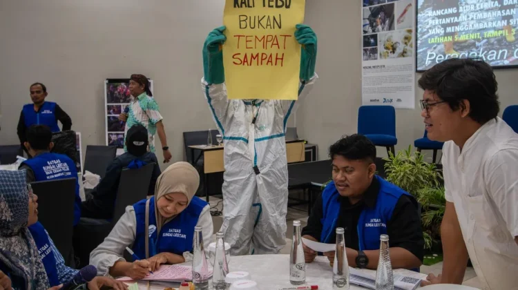 Satgas Sungai Siap Gerakkan Warga Surabaya Tuntaskan Sampah dari Sumbernya