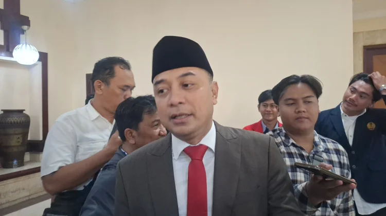 Eri Cahyadi Tegaskan Pengelolaan Limbah Medis Surabaya Harus Sesuai Prosedur
