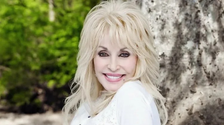 Penyanyi Dolly Parton Tutup Usia setelah Berjuang Lawan Kanker