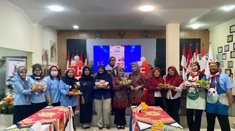 DWP RRI Surabaya Gelar Lomba Kreasi Tumpeng Mini Merah Putih