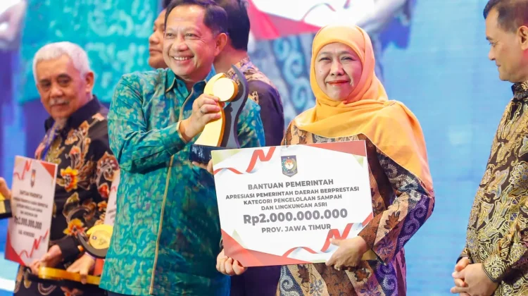 Jatim Raih Terbaik I Pengelolaan Sampah dan Lingkungan Asri