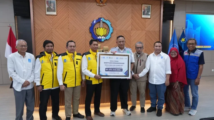 ITS Terjunkan Satgas Kemanusiaan Bantu Korban Bencana NTT