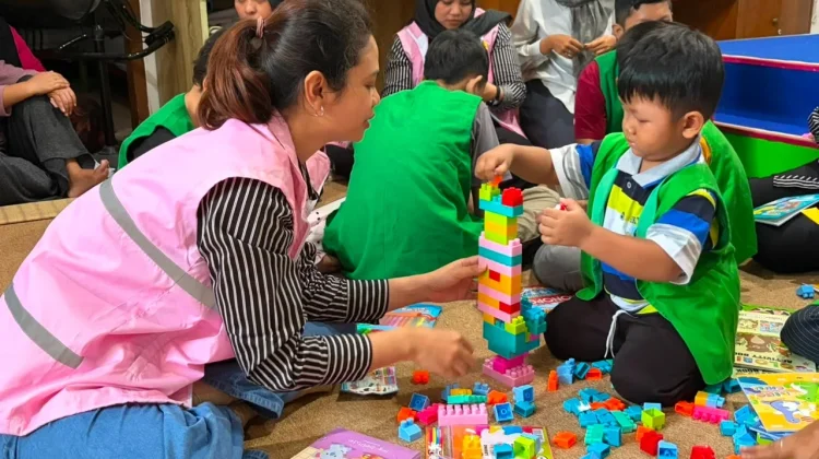 Energi Kepedulian PLN Hadirkan Senyum bagi Anak Pejuang Kanker