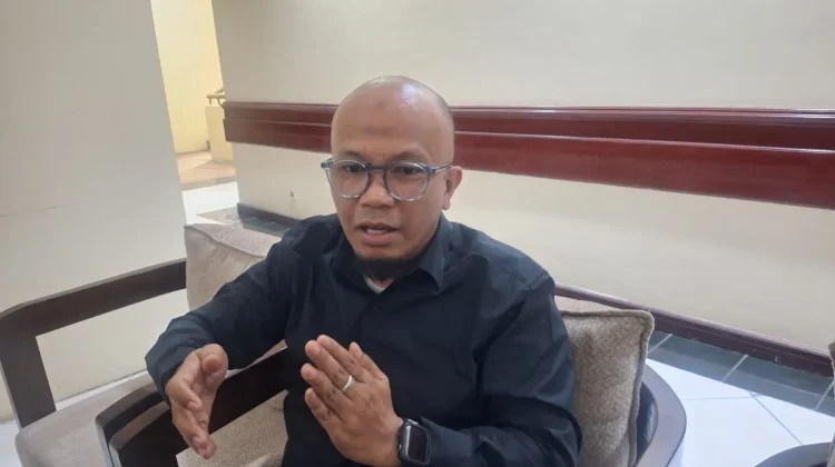 DPRD Surabaya Soroti Digitalisasi Parkir Surabaya, QRIS Diminta Tepat Sasaran