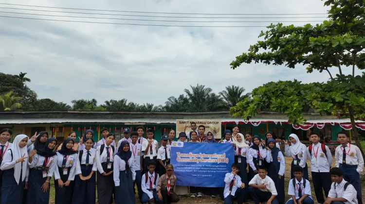 UTM Kenalkan Literasi Digital kepada Siswa CLC 24 Ladang Mawau