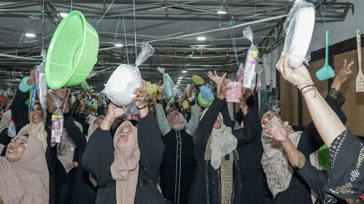 Tradisi Brayakan Mewarnai Peringatan Maulid Nabi di Surabaya