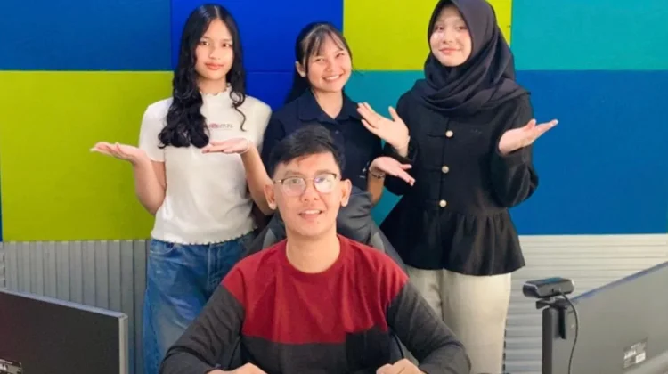 Wadah Anak Muda Asah Keberanian, Komunitas Merdeka Berbicara Unjuk Gigi di Pro 4