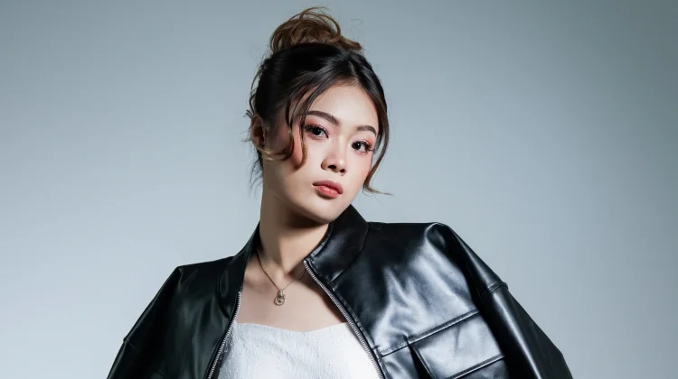 Pamela Krysanthe Buka Babak Baru sebagai Solois lewat Single Debut “Salting”
