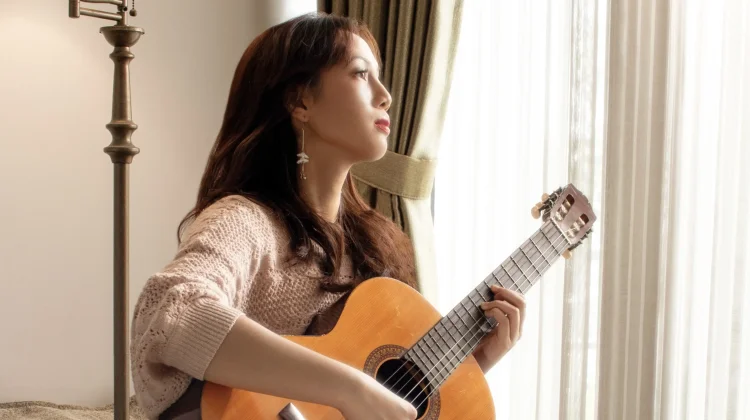 Alisa Shafira Hadirkan “Our Moments” : Kisah Hangat tentang Memori dan Masa Kecil