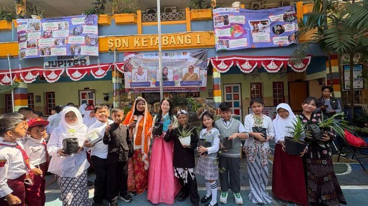 Pertukaran Guru Asia-Pasifik, Guru Korsel Hadir di SDN Ketabang I/288 Surabaya