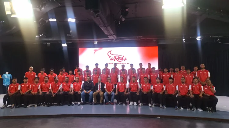 De Red FC, Membangun Karakter dari Surabaya