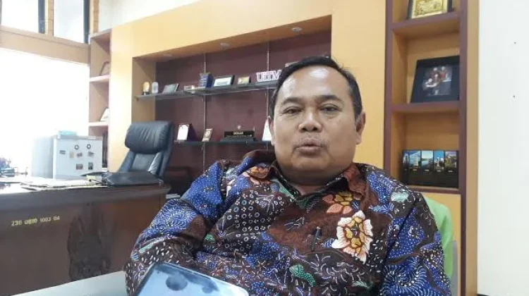 Anwar Ma'ruf: Apotek Veteriner RSH UNAIR Tata Peredaran Obat Hewan