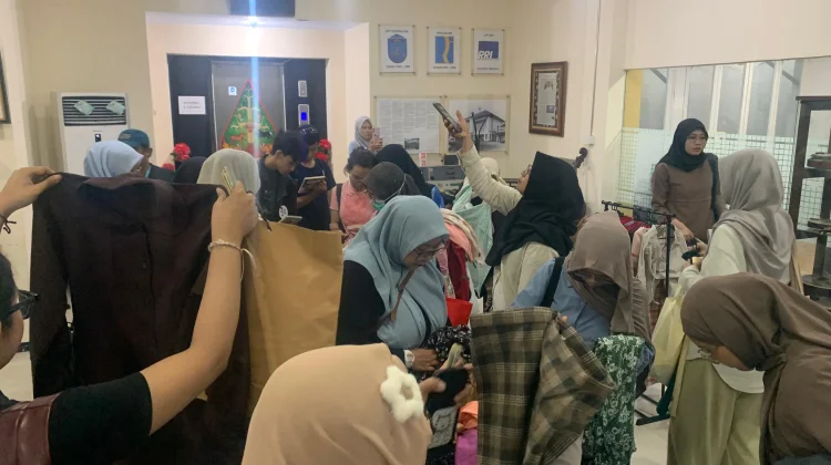 Dukung Gaya Hidup Minimalis, Warga Surabaya Sambut Antusias Event BarteRRIn RRI