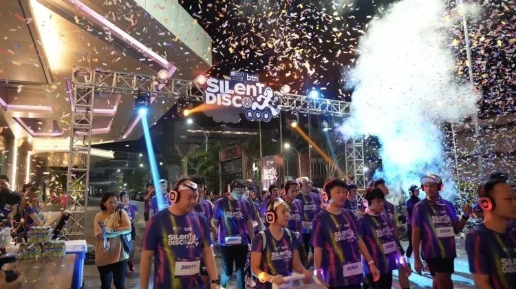 Silent Disco Run Hadirkan Sensasi Lari Menyenangkan