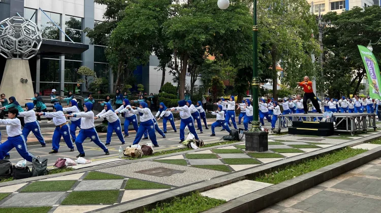 UNAIR-Dispora Jatim Gelar Olahraga Inklusif Peringati Haornas ke-43