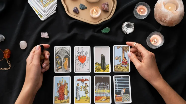 Tarot Kian Populer, Dari Kartu hingga Budaya Digital