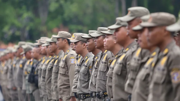 Pemkot Surabaya Tingkatkan Pelatihan Komunikasi Humanis untuk Satpol PP