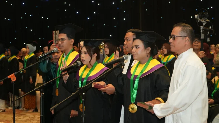 Lebih 50 Persen Wisudawan Unusa Sudah Bekerja